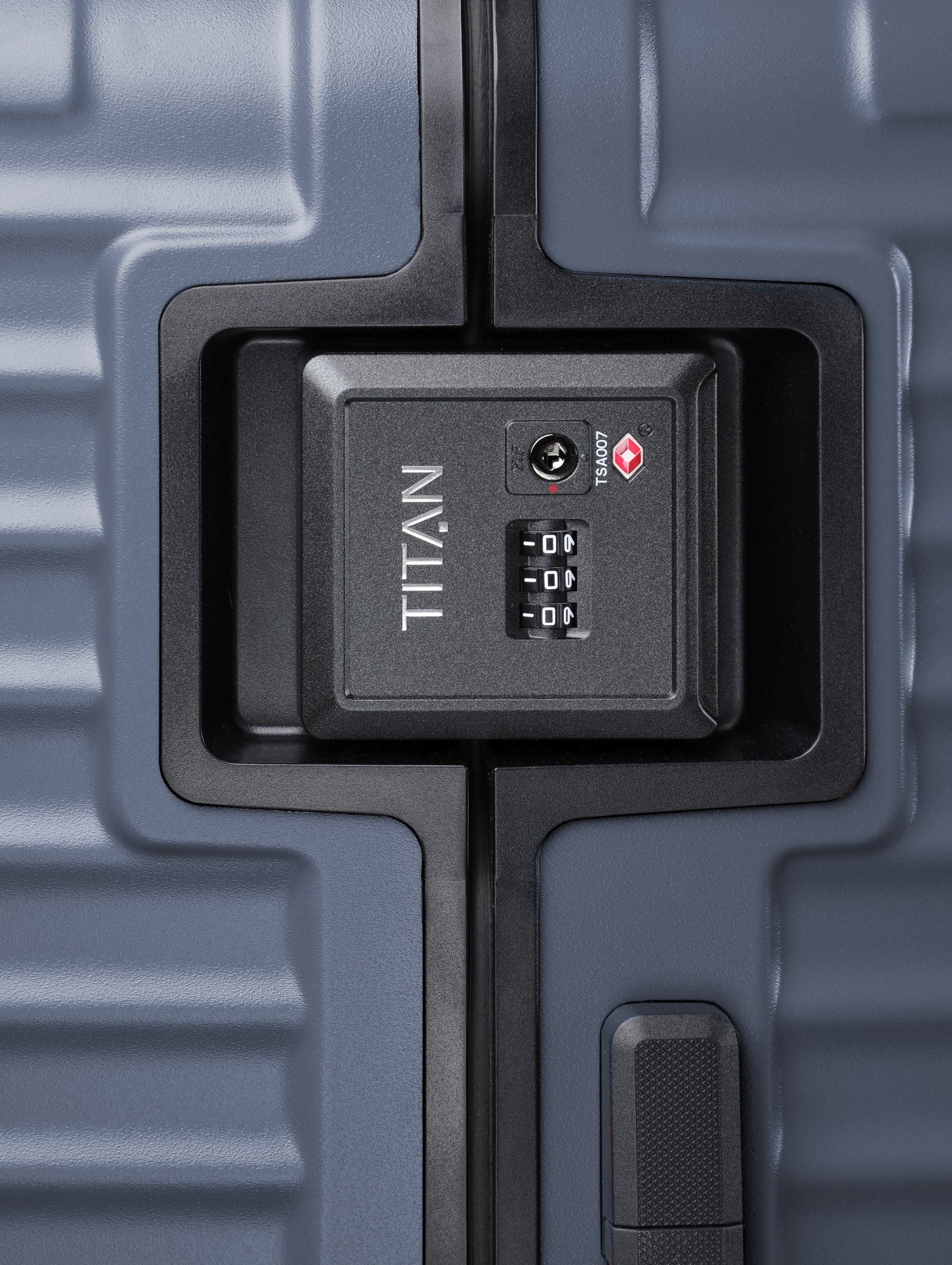 Titan - OVERSEAS 4w Trolley S20