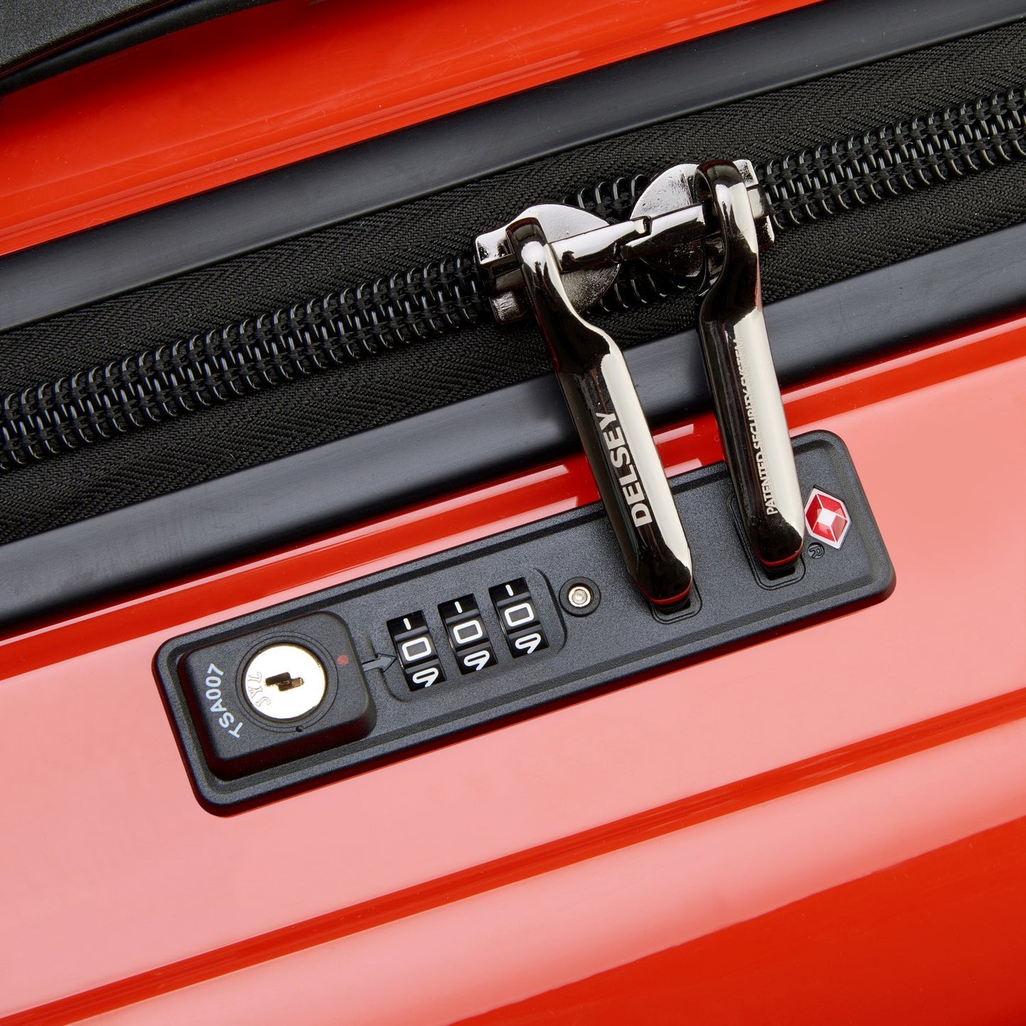 DELSEY PARIS - Shadow 5.0 – 73 CM - 4 DOUBLE WHEELS TRUNK