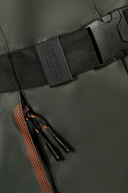 AMERICAN TOURISTER  URBAN TRACK DUFFLE/WH L