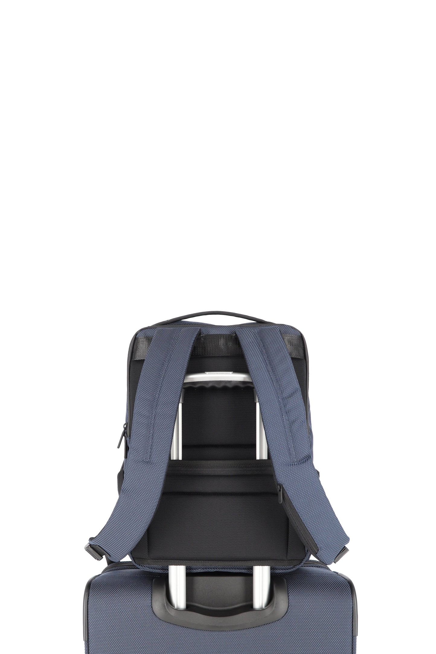 Meet backpack, marine