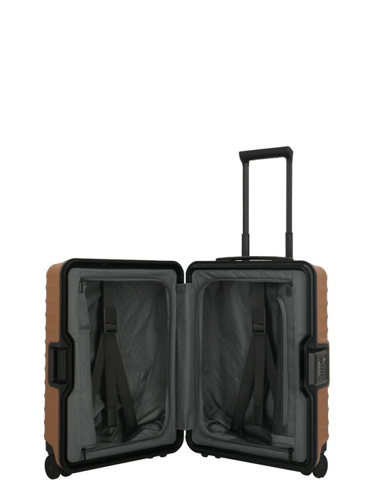 Titan - Overseas 4W trolley S23