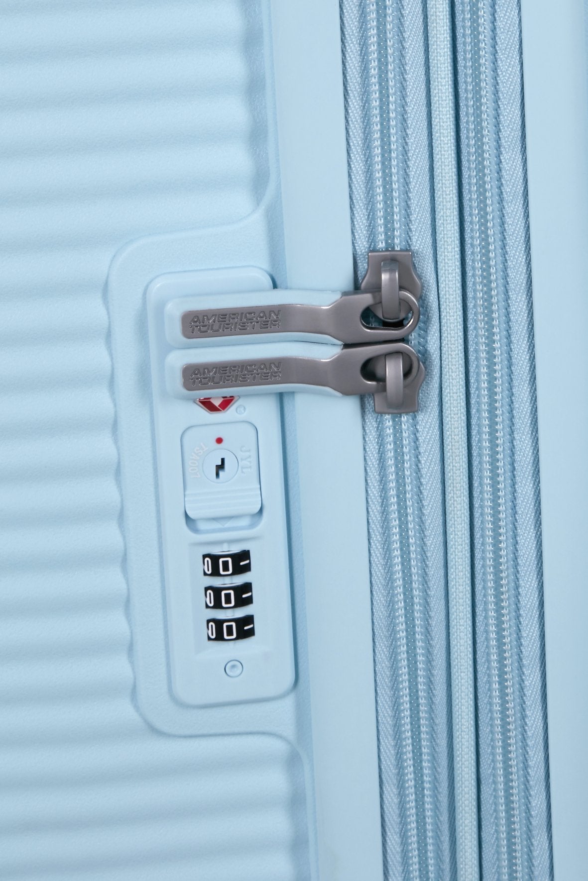 AMERICAN TOURISTER Soundbox Trolley M